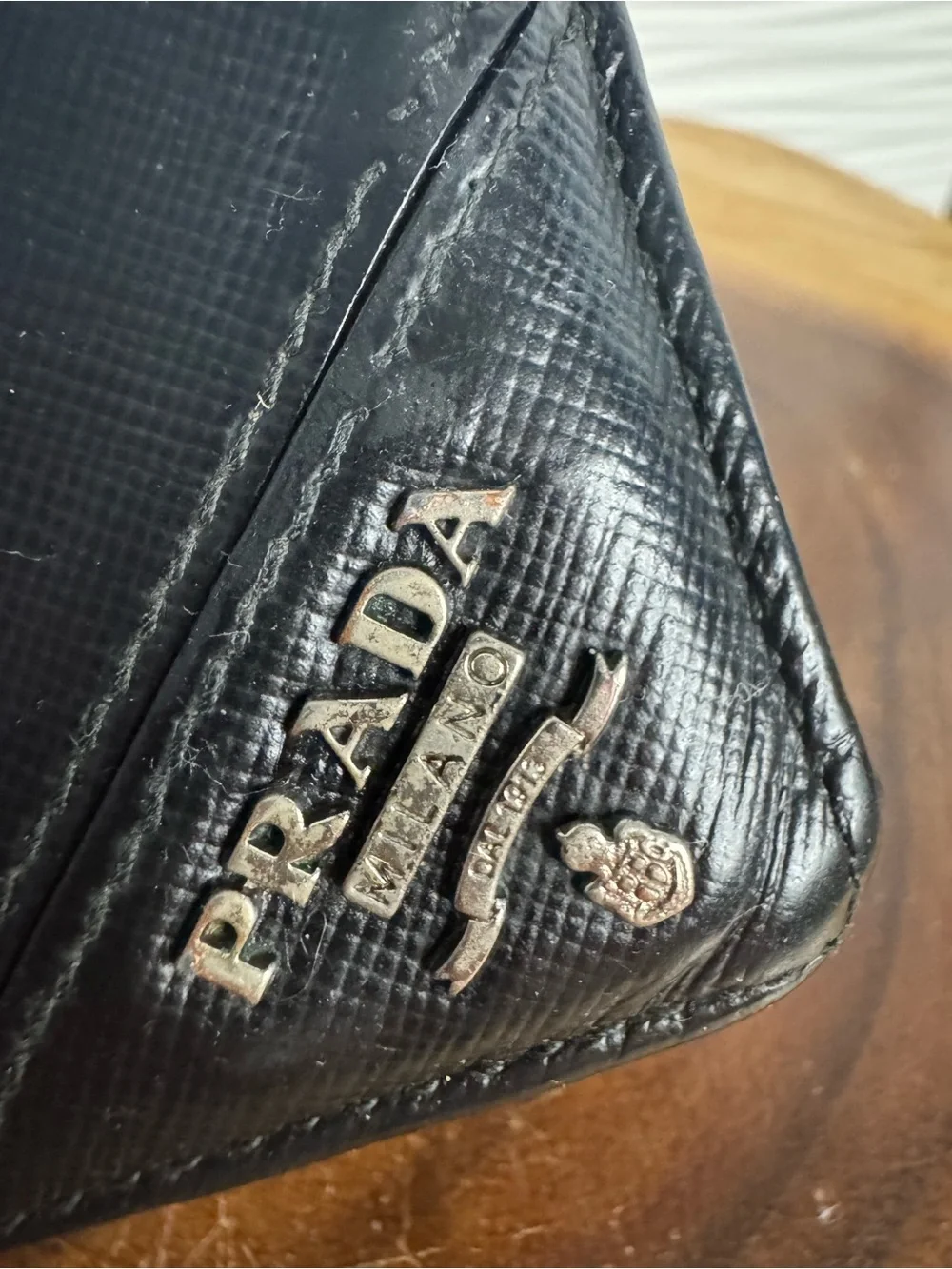 Vintage preloved Prada Black Saffiano Leather Men's Bi-Fold Wallet with Logo